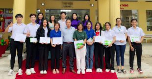 Tổng kết, trao giải cuộc thi “Sách bên bạn và HITU”